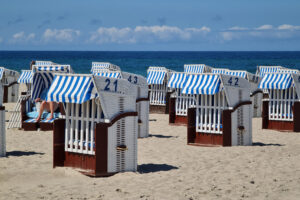 Strandkörbe zum entspannen am Strand