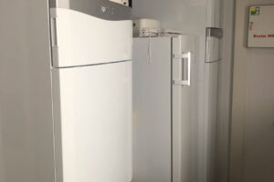 HWR mit Kühlschränken